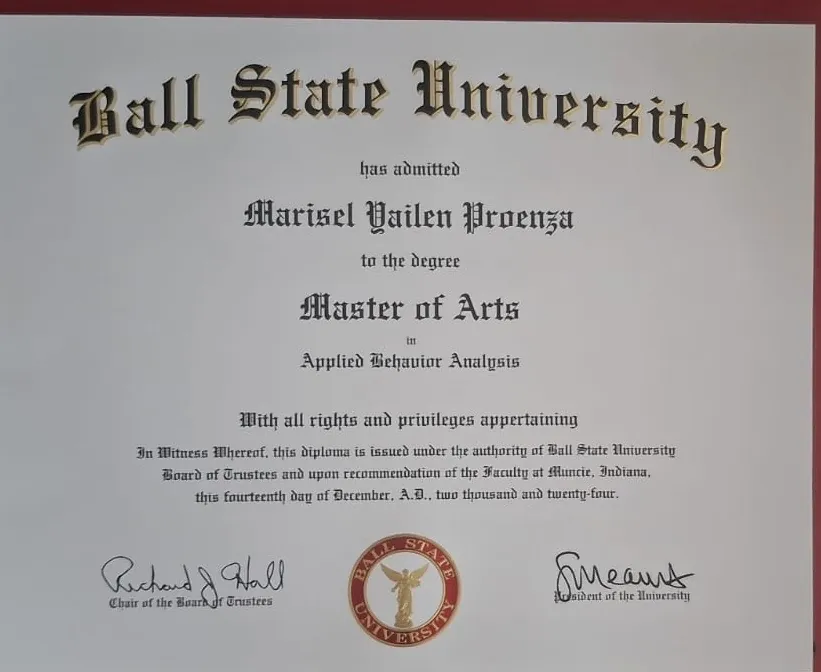 Título de Maestría en Applied Behavior Analysis de Ball State University